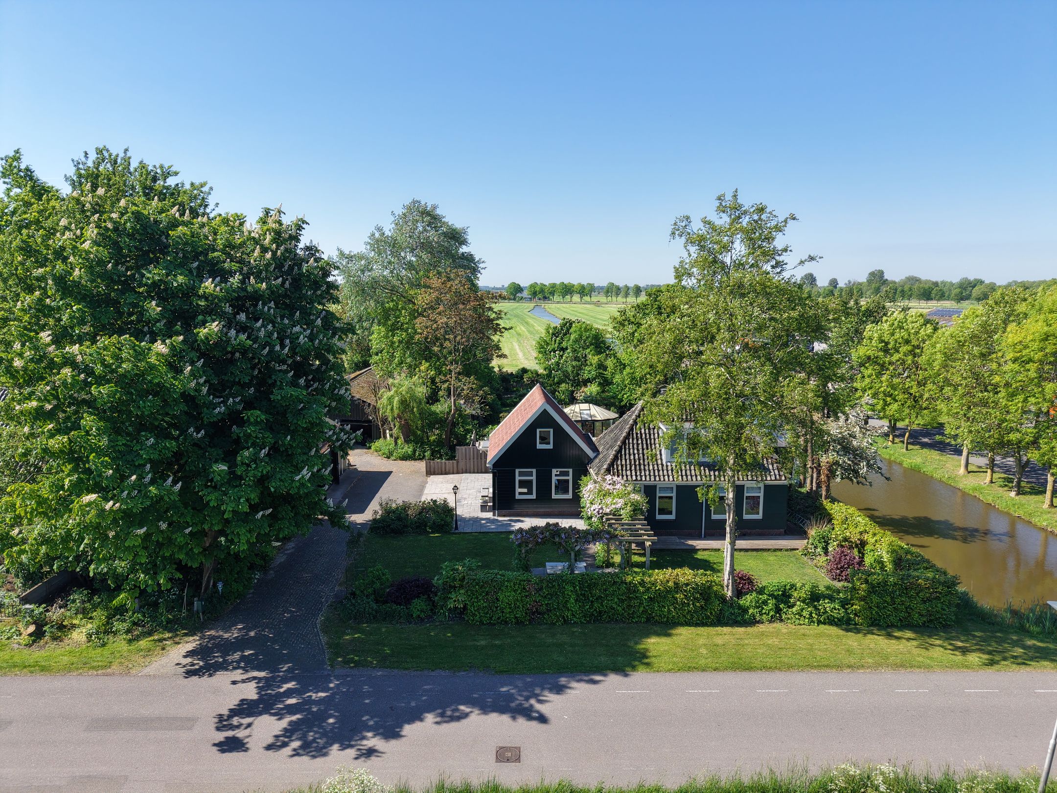 Photo 33 of Warder 13