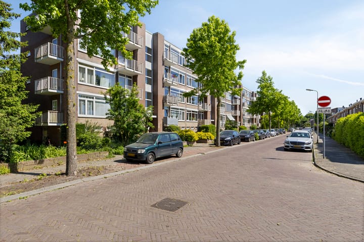 Foto 19 van Constantijn Huygensstraat 130