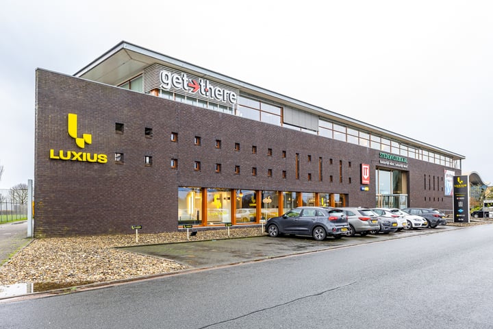 Zernikelaan 12c en 14, Leek
