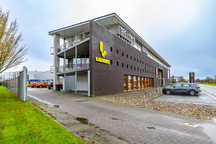 Zernikelaan 12c en 14, Leek