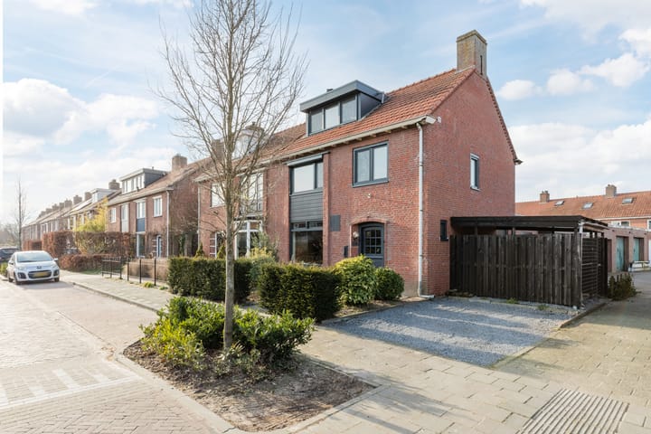 Foto 1 van Beukendreef 26