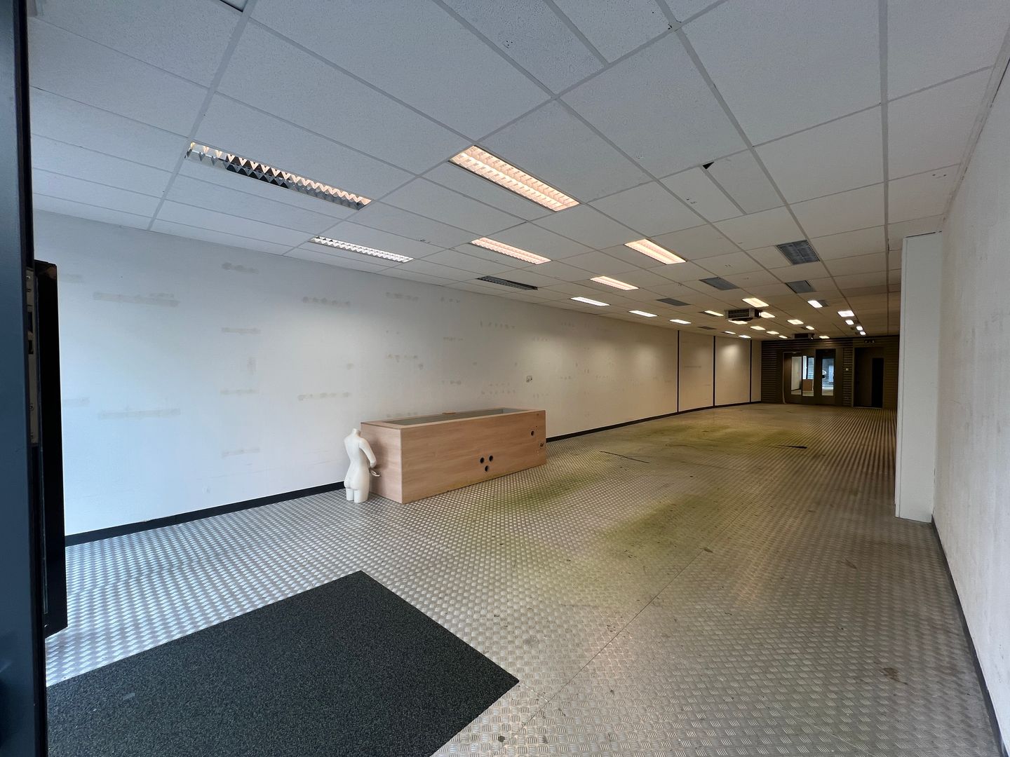 Bekijk foto 4 van Donkerstraat 16