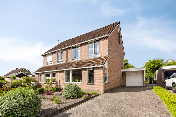 Foto 1 van Kamille 17