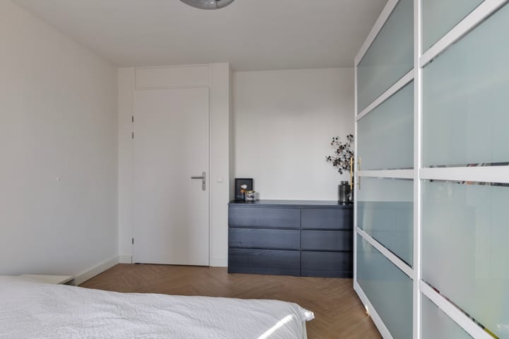 Foto 24 van Langestraat 6-02