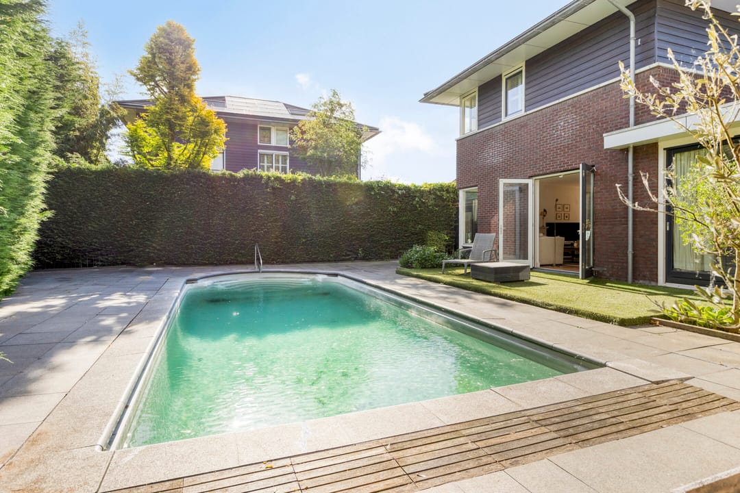 Foto 11 van Van Hogendorpstraat 17