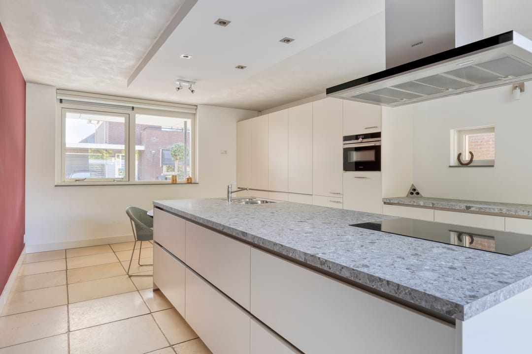 Foto 26 van Van Hogendorpstraat 17