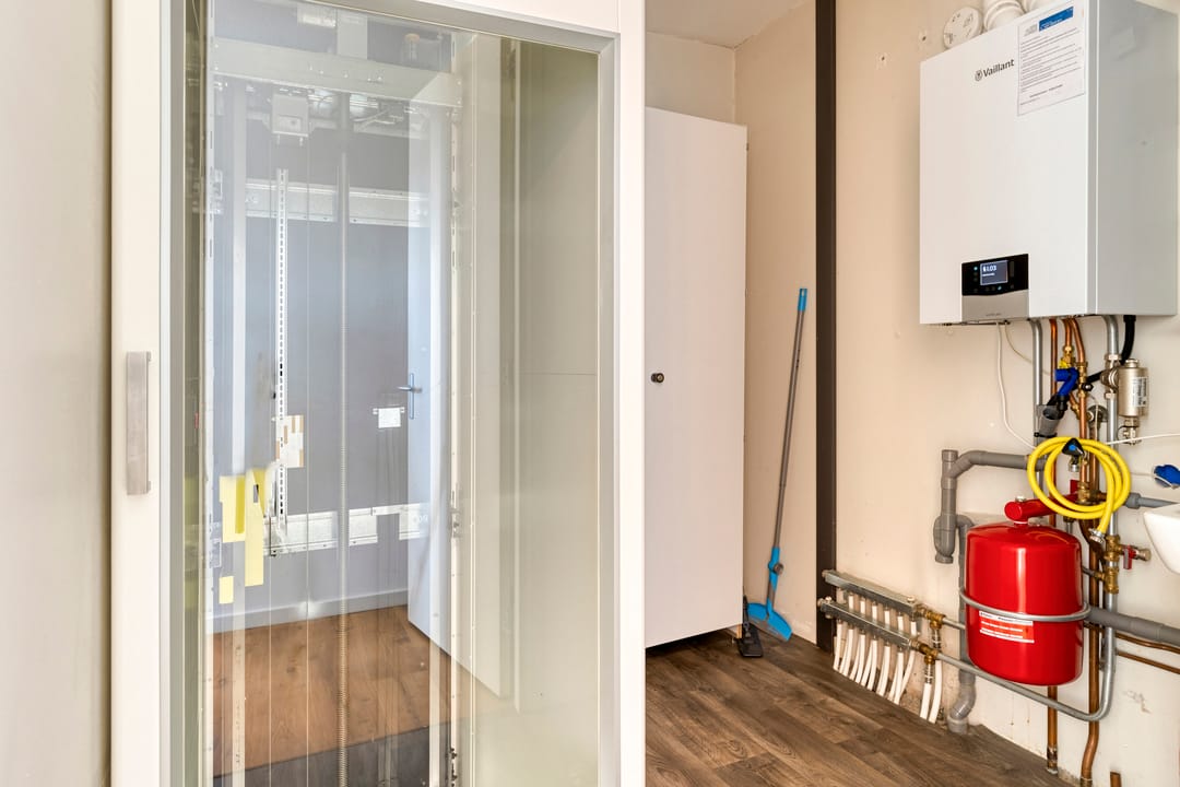 Foto 31 van Van Hogendorpstraat 17