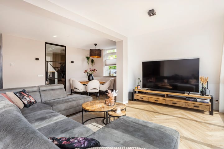 Photo 10 of Triumphperenlaan 28