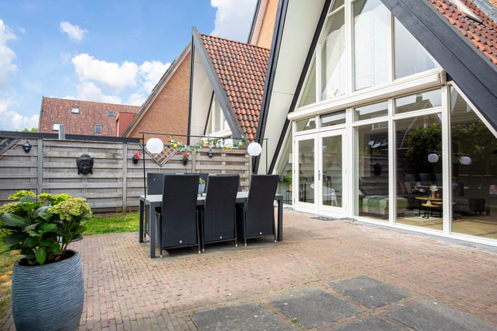 Photo 22 of Triumphperenlaan 28