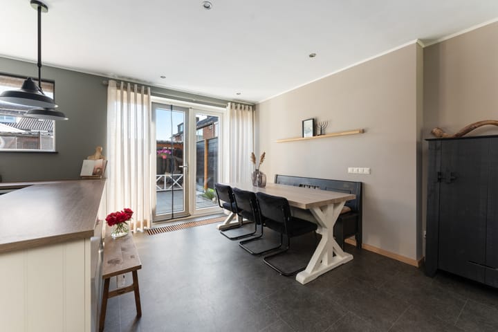 Foto 11 van De Savornin Lohmanweg 17