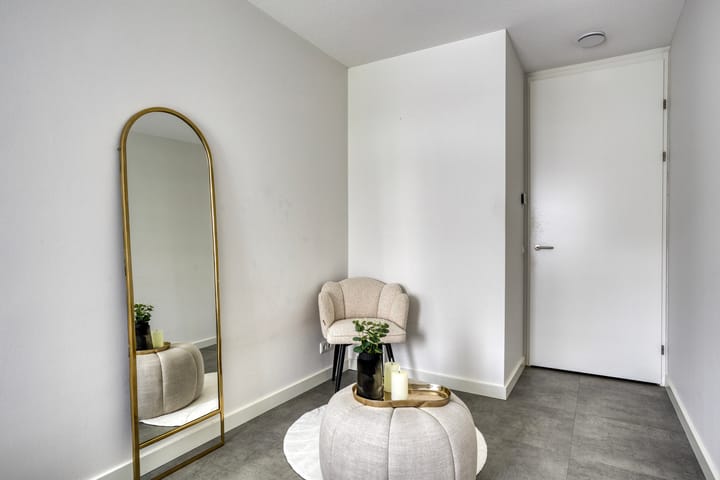 Foto 14 van Nieuwevaartweg 7