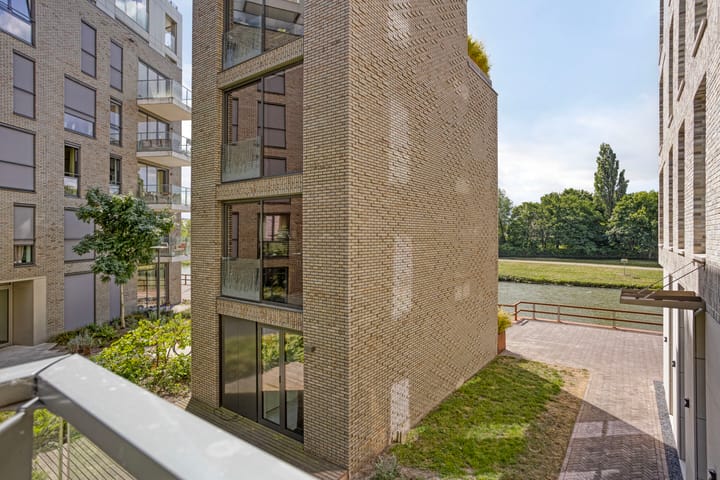 Foto 21 van Nieuwevaartweg 7