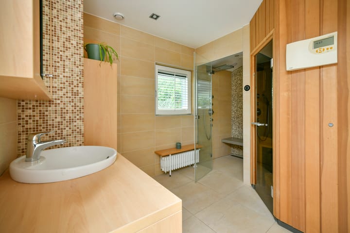 Foto 24 van Van Hengellaan 16