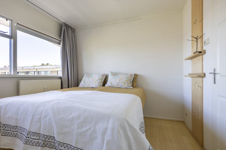 Photo 20 of Claude Monetstraat 112