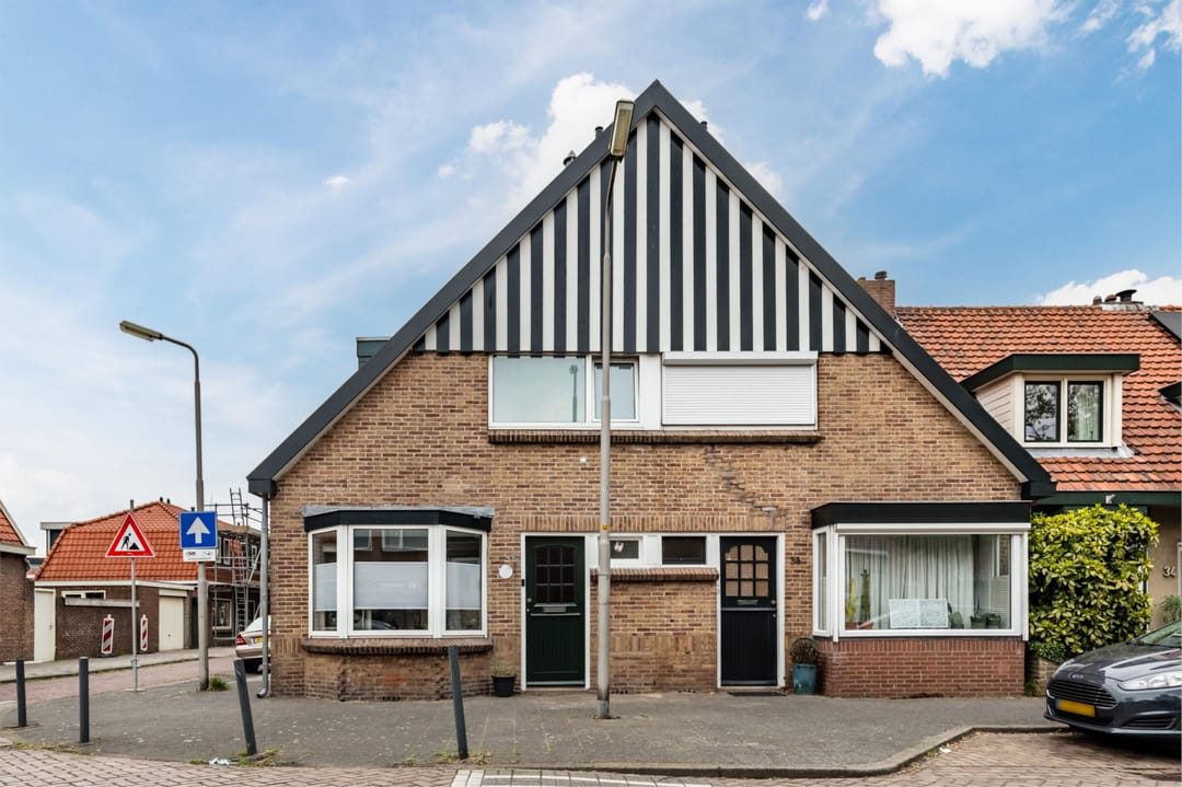 Foto 1 van Wijk aan Zeeërweg 38