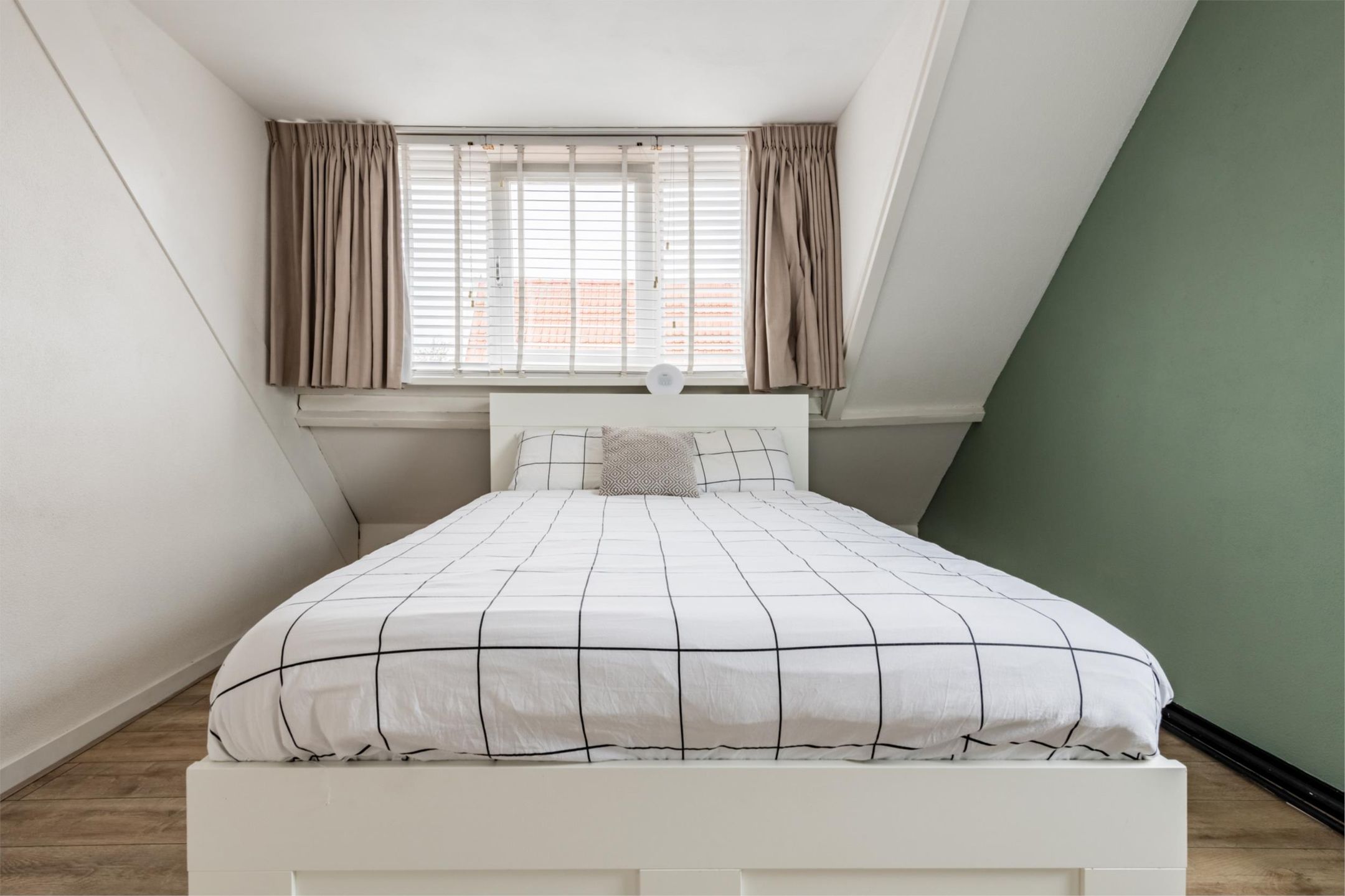 Foto 21 van Wijk aan Zeeërweg 38