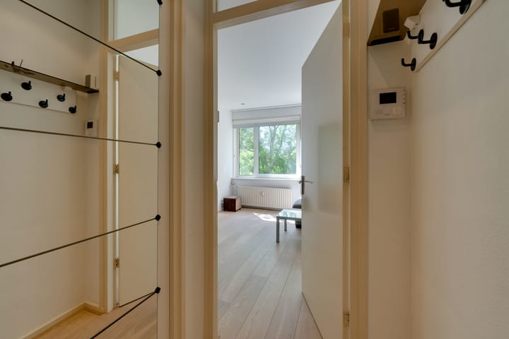 Foto 9 van Van Nijenrodeweg 736