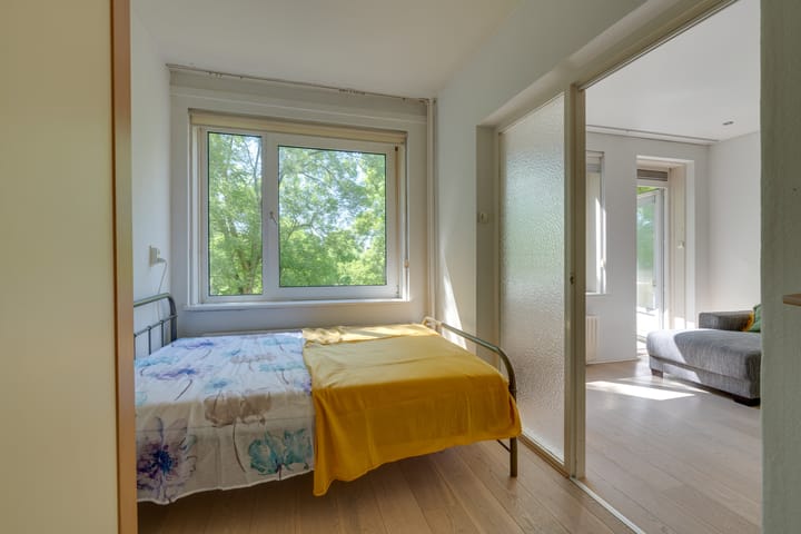 Foto 22 van Van Nijenrodeweg 736