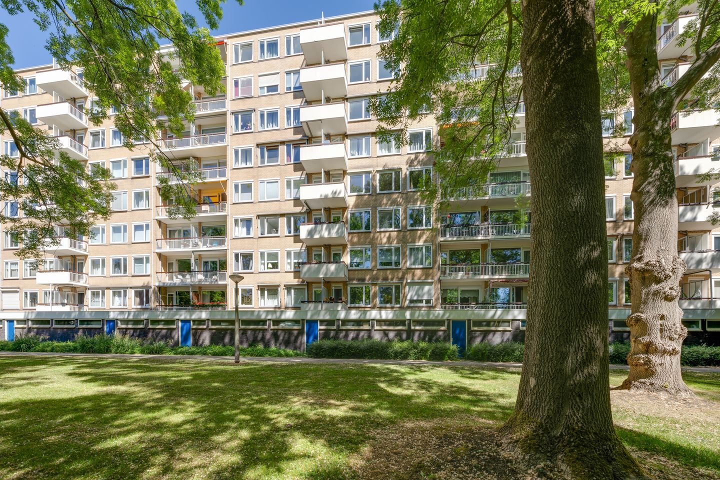 Foto 1 van Van Nijenrodeweg 736