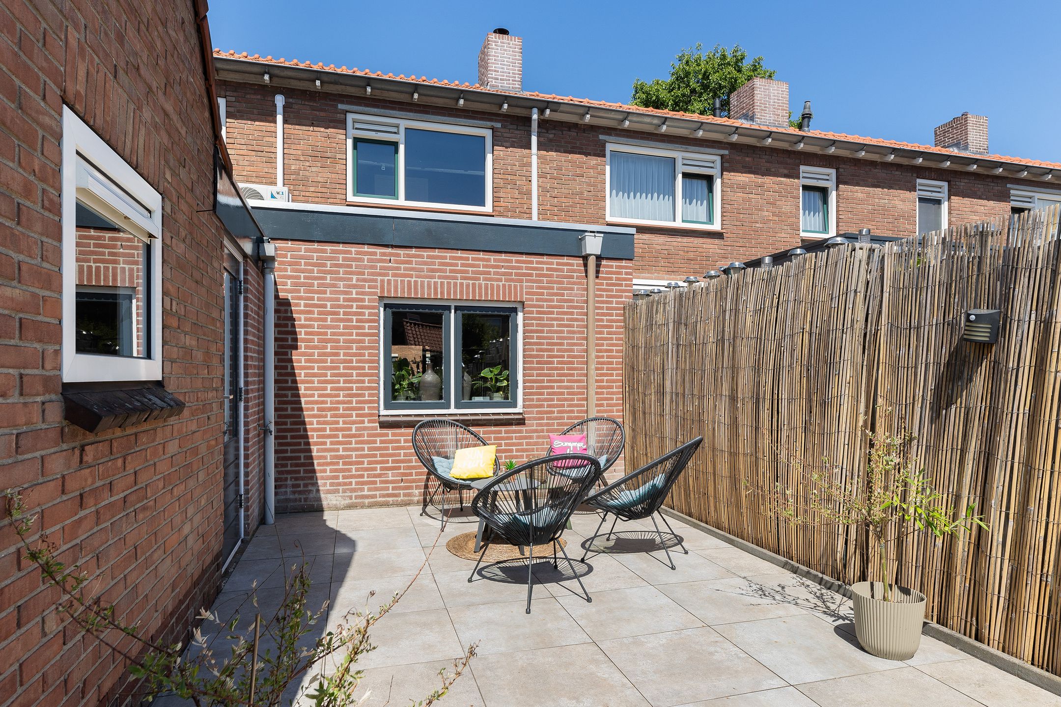 Foto 27 van Ribesstraat 3