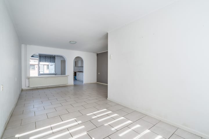 Photo 5 of Tuindorpstraat 6