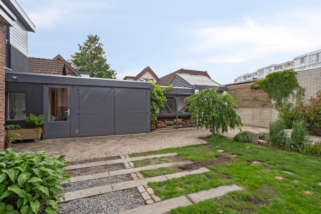 Foto 37 van 2e Wormenseweg 24