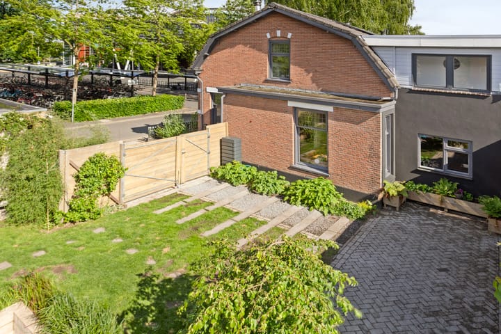 Foto 42 van 2e Wormenseweg 24