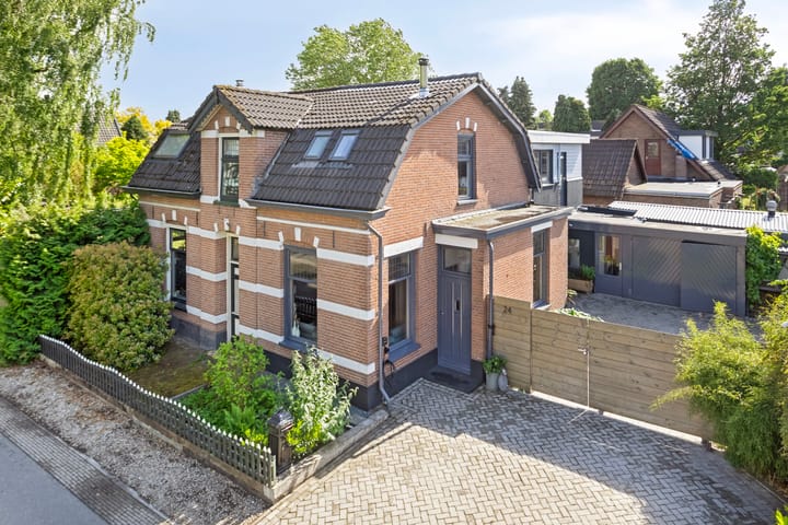 Foto 1 van 2e Wormenseweg 24