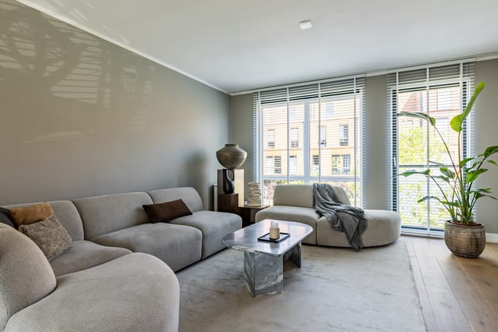 Foto 33 van Renoirhof 12