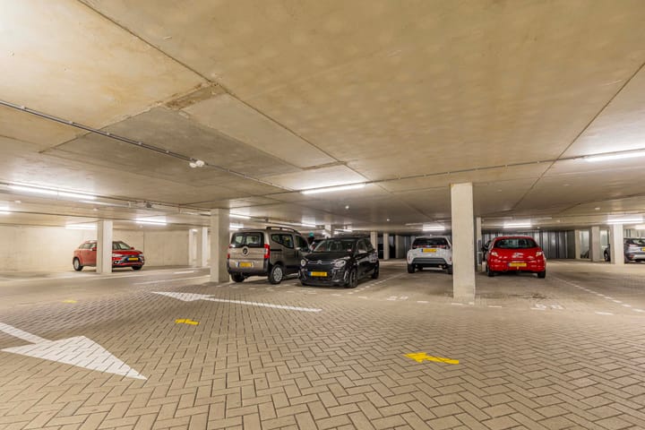 Photo 27 of Friesestraat 59