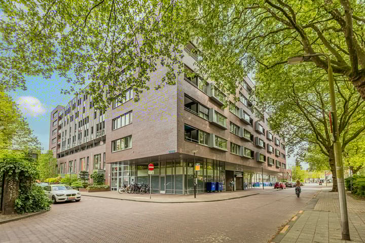 Photo 32 of Friesestraat 59