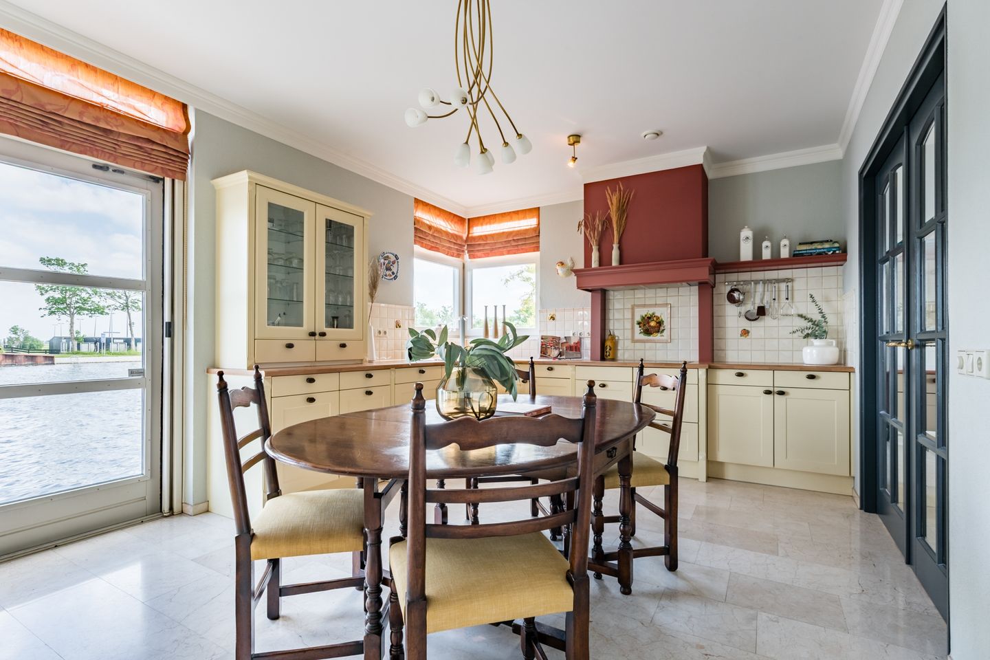 Foto 4 van Vinkebuurt 122-C