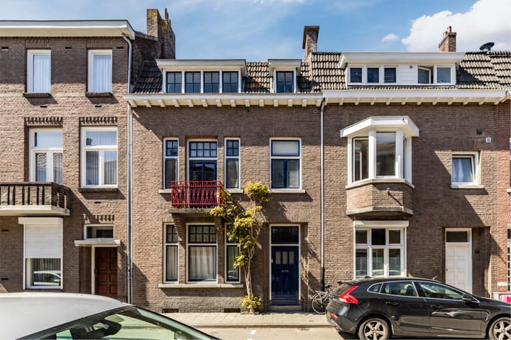 Sint Nicolaasstraat 60