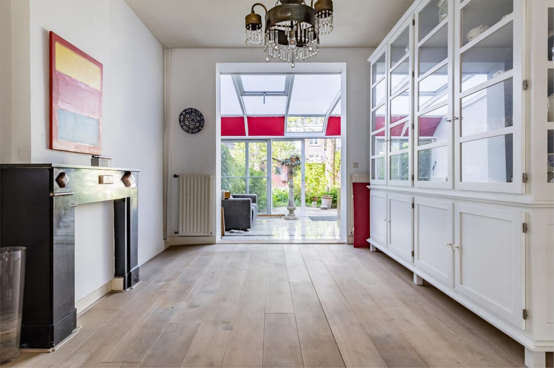 Photo 8 of Sint Nicolaasstraat 60