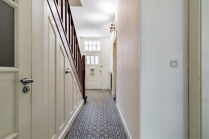 Photo 24 of Sint Nicolaasstraat 60