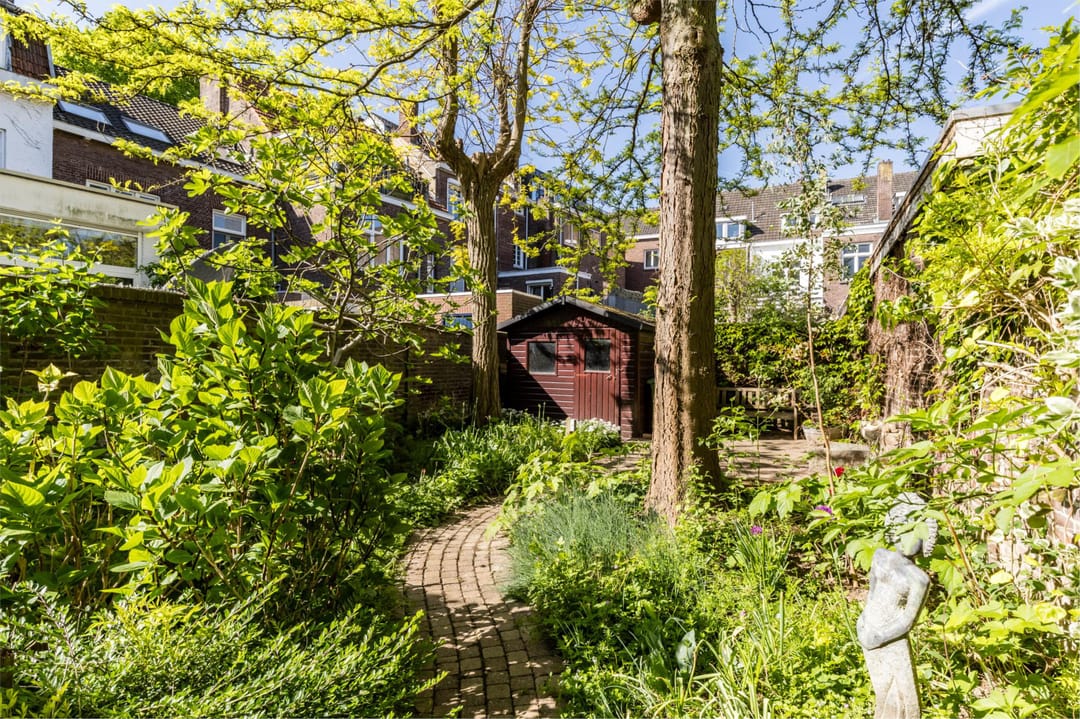 Photo 46 of Sint Nicolaasstraat 60