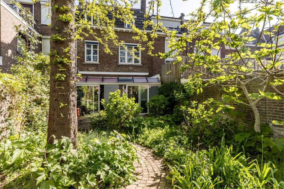 Photo 47 of Sint Nicolaasstraat 60