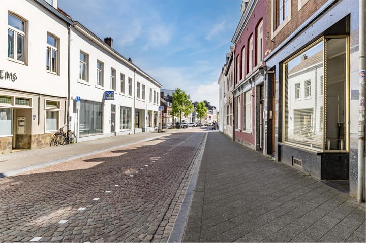 Photo 52 of Sint Nicolaasstraat 60