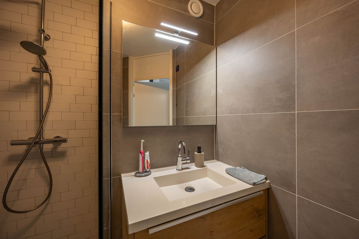 Foto 25 van Slachthuisstraat 257