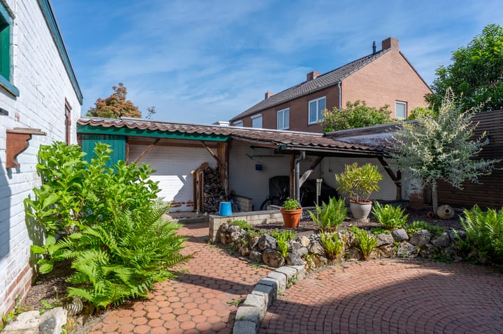 Foto 22 van Meishagerstraat 21