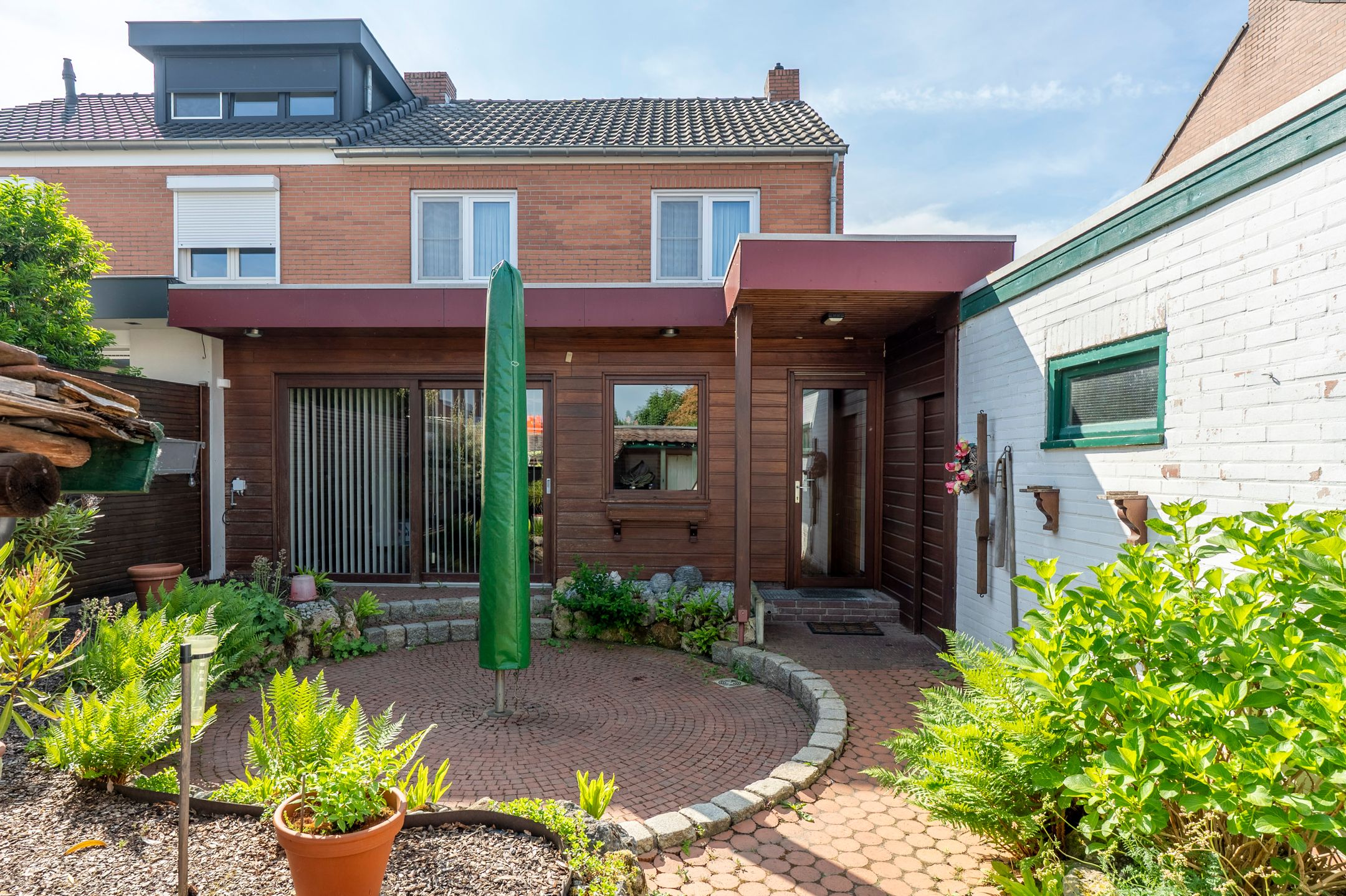 Photo 24 of Meishagerstraat 21