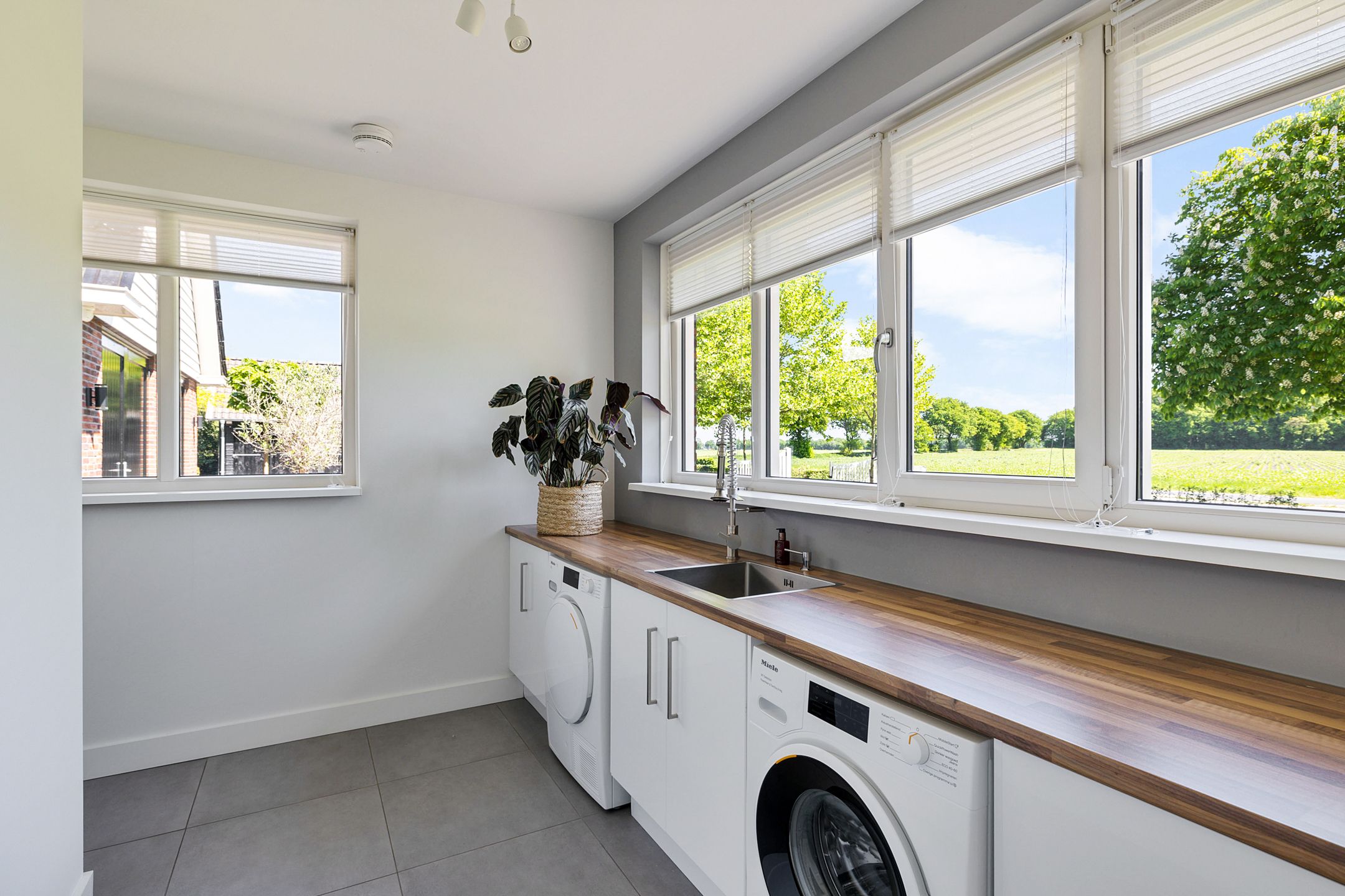 Photo 24 of Elperstraat 8