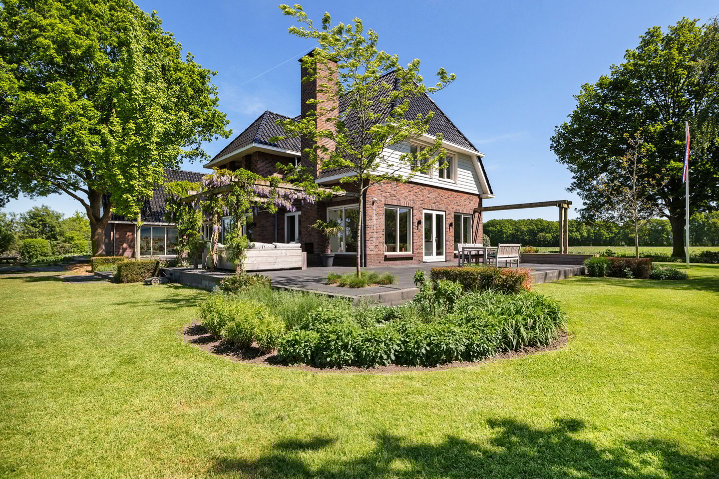 Photo 59 of Elperstraat 8