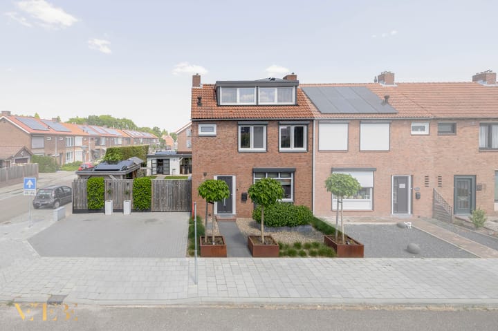 von Hundtstraat 19