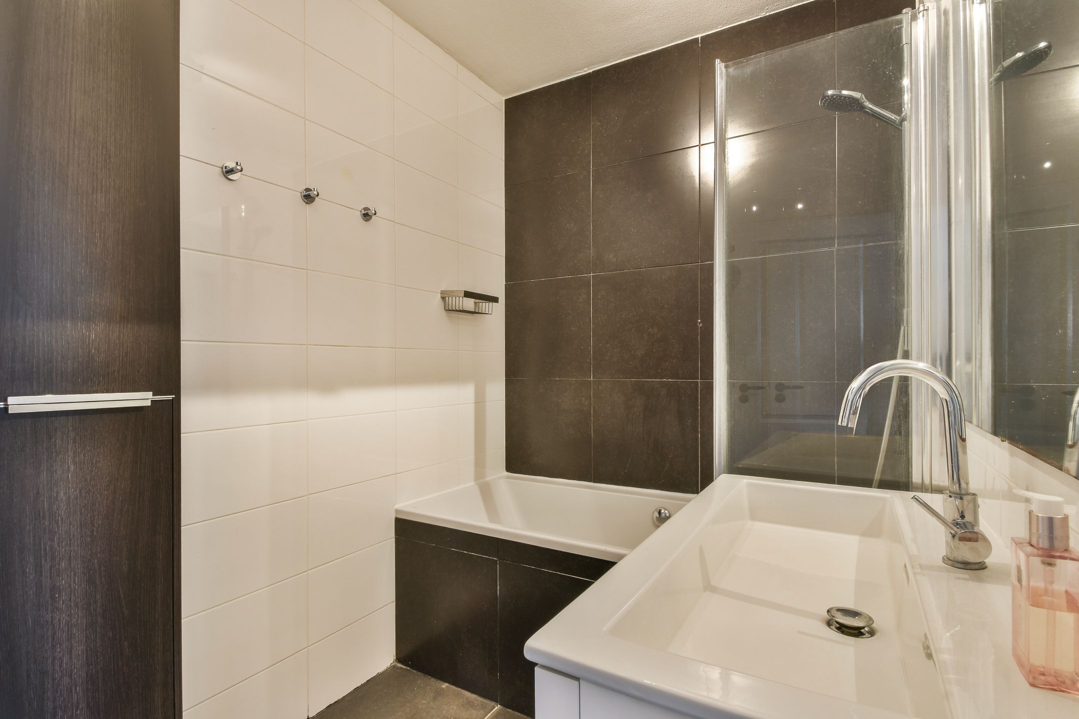 Foto 9 van Leusdenhof 82