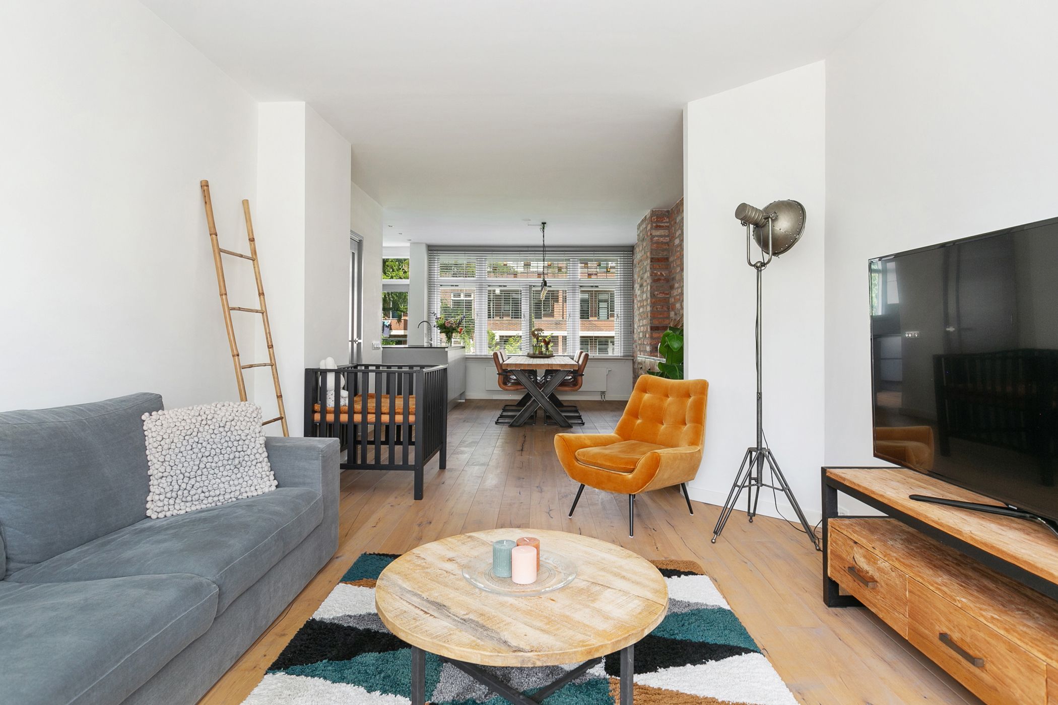 Photo 15 of Nolensstraat 31-B02