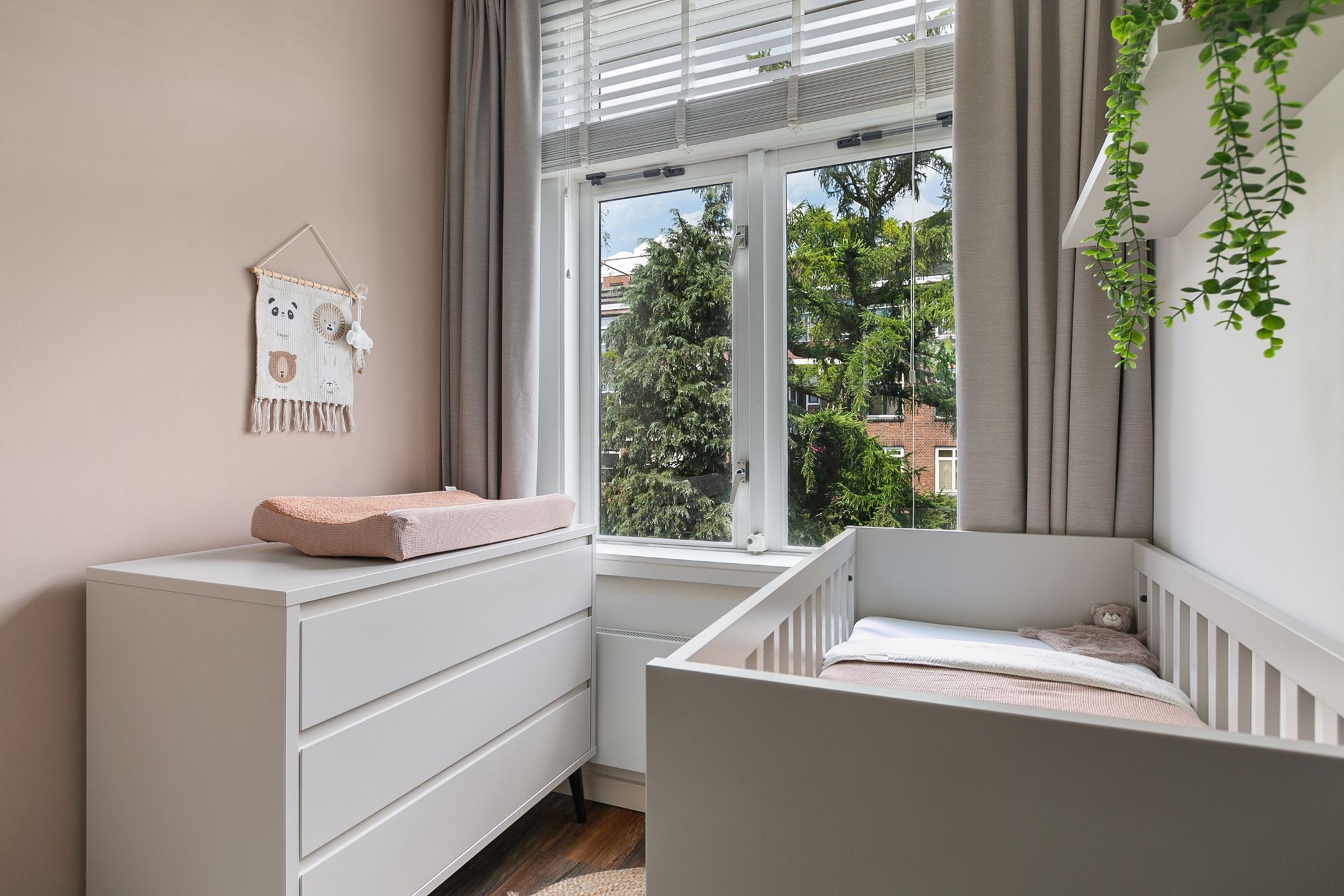 Photo 18 of Nolensstraat 31-B02