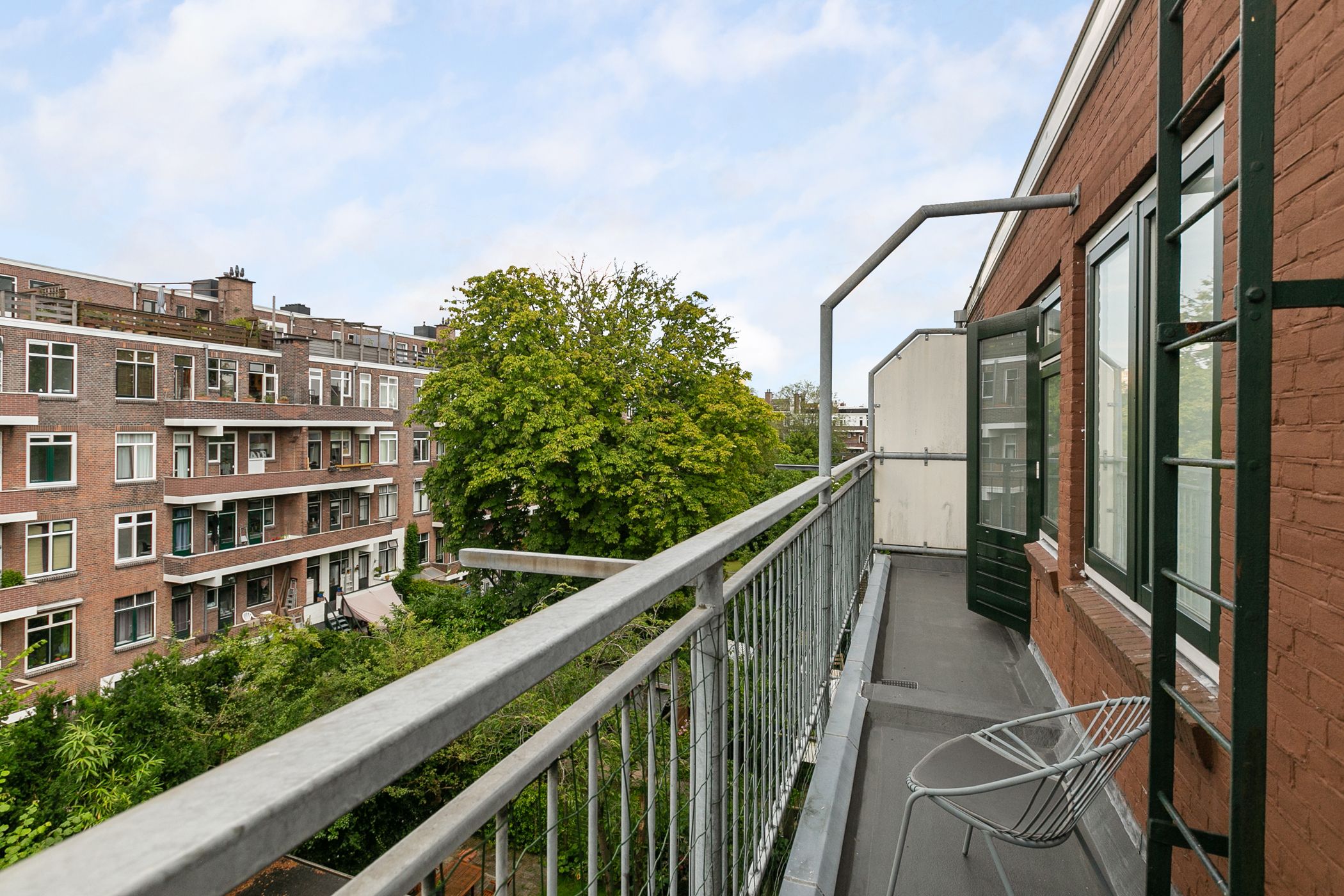 Photo 21 of Nolensstraat 31-B02