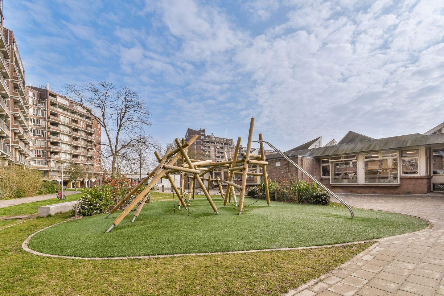 Foto 19 van Leusdenhof 82