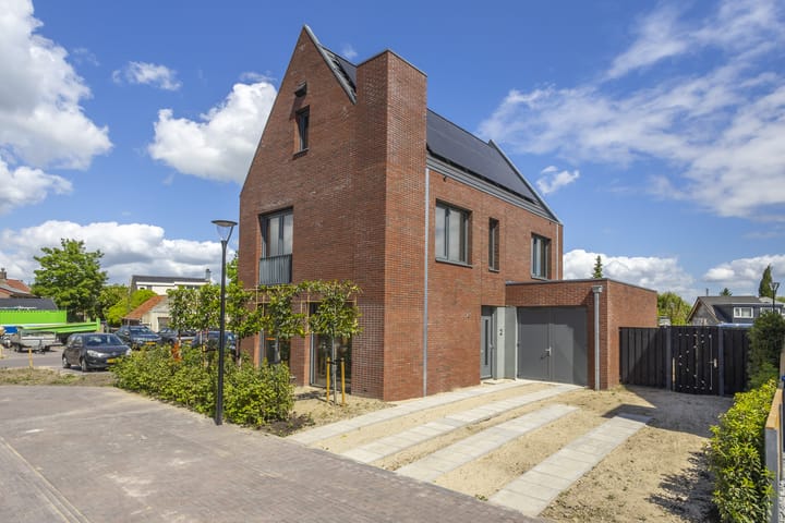 Foto 1 van Smeltoven 2